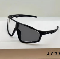 Black frame-Photochromic