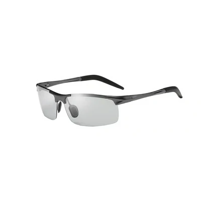 Photochromic Sunglasses with Anti-glare Polarized Lens